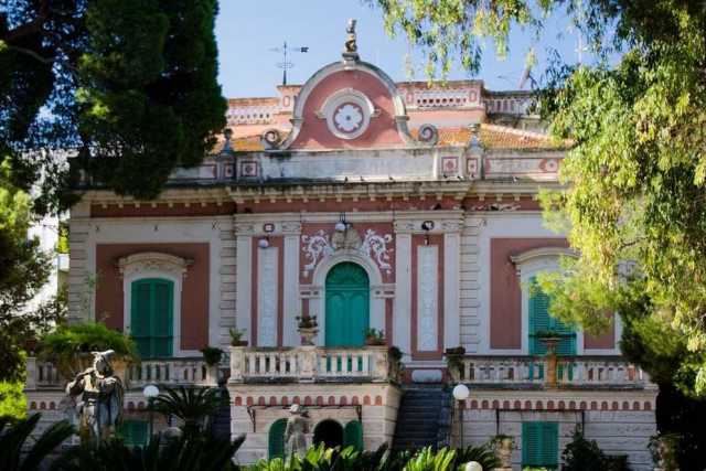 Bari, quella storica dimora celata da un magnificente giardino: � la raffinata Villa Anna